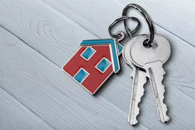 Start Stop house key